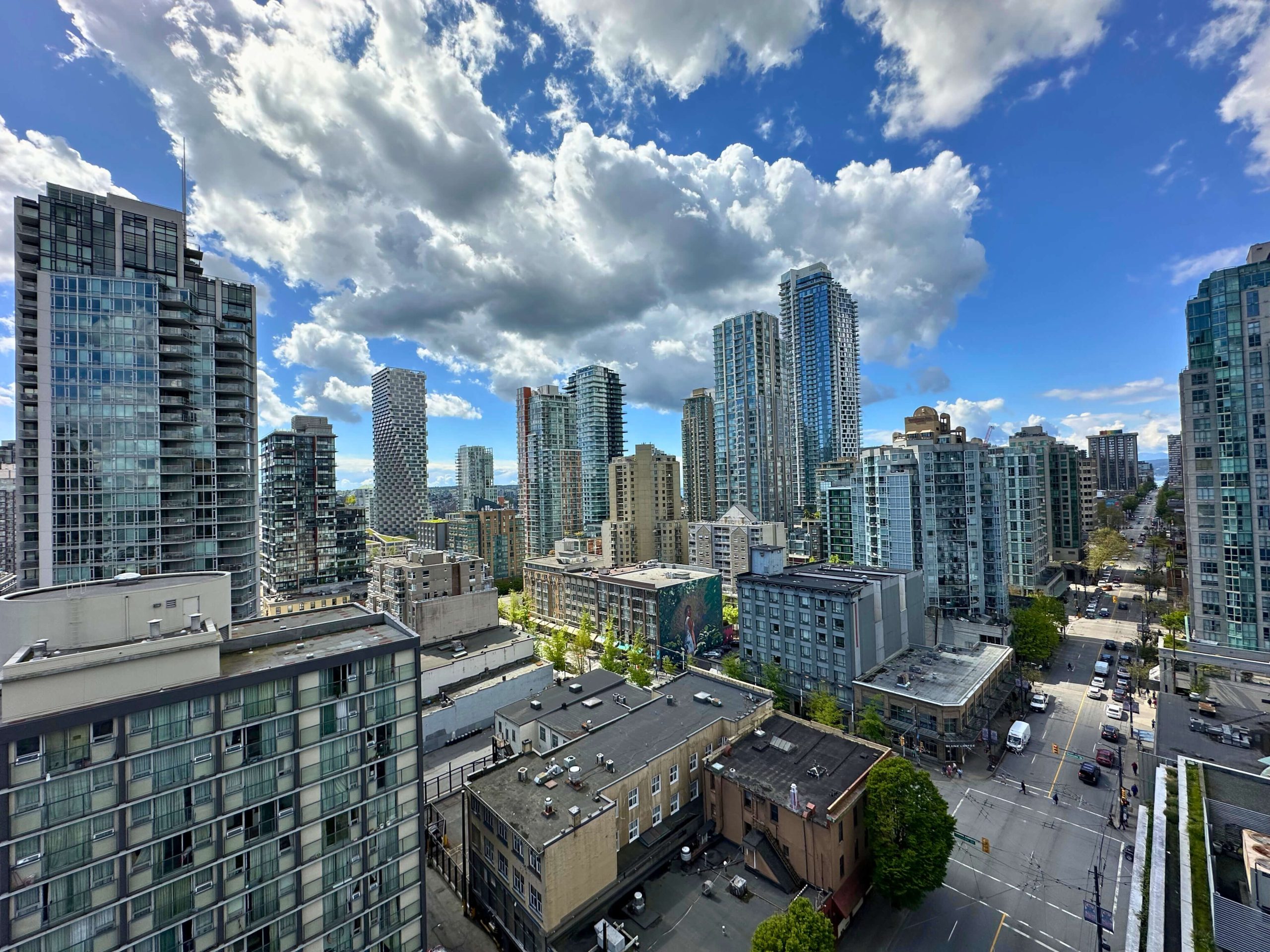 1707 1199 SEYMOUR STREET, BC, V6B 1K3 4