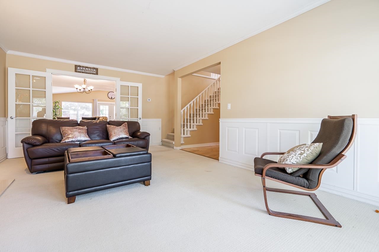 10268 167 STREET, SURREY, BC 5