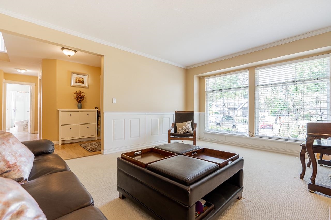 10268 167 STREET, SURREY, BC 6