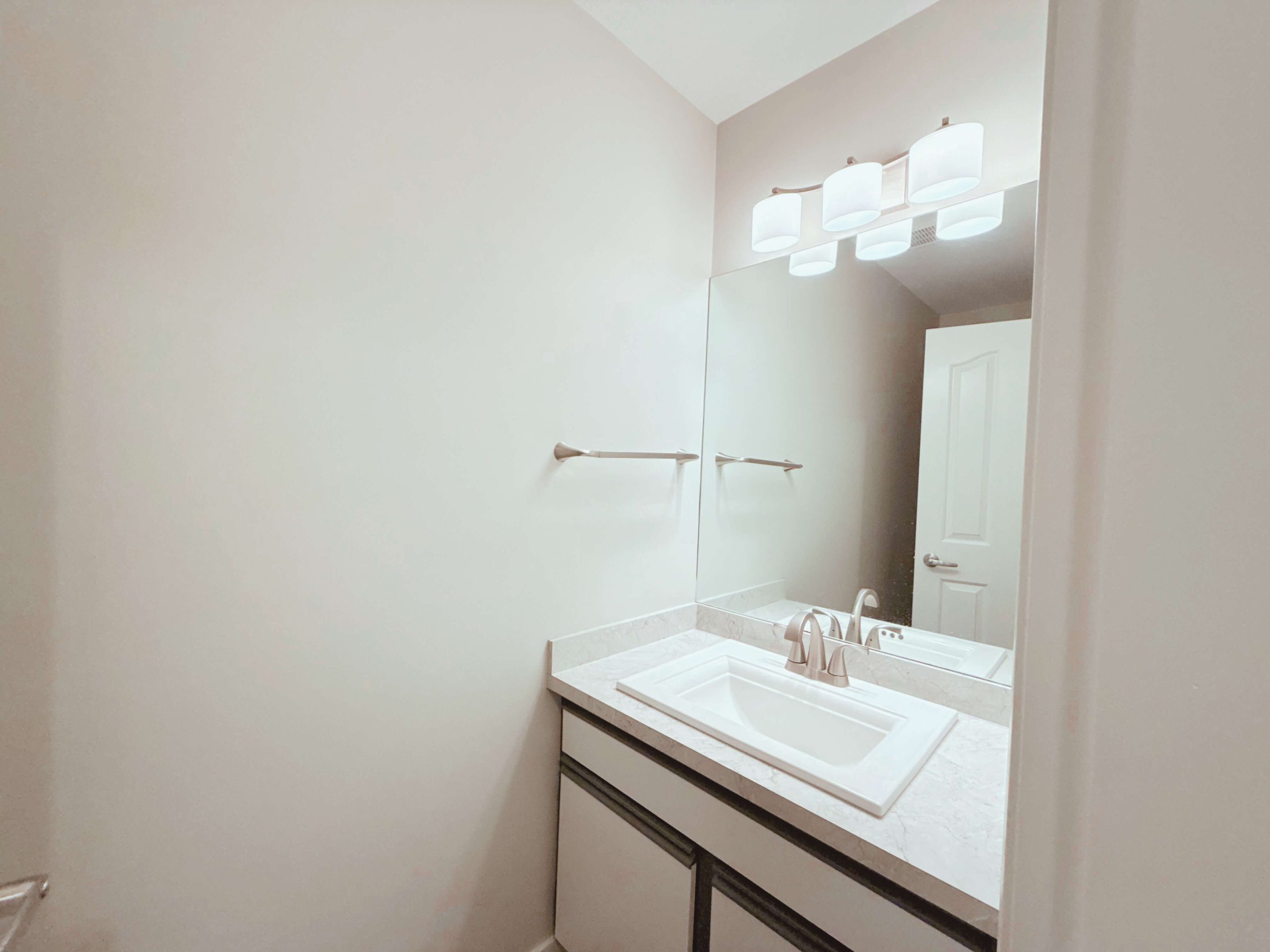 14665 84A AVENUE, SURREY, BC 13